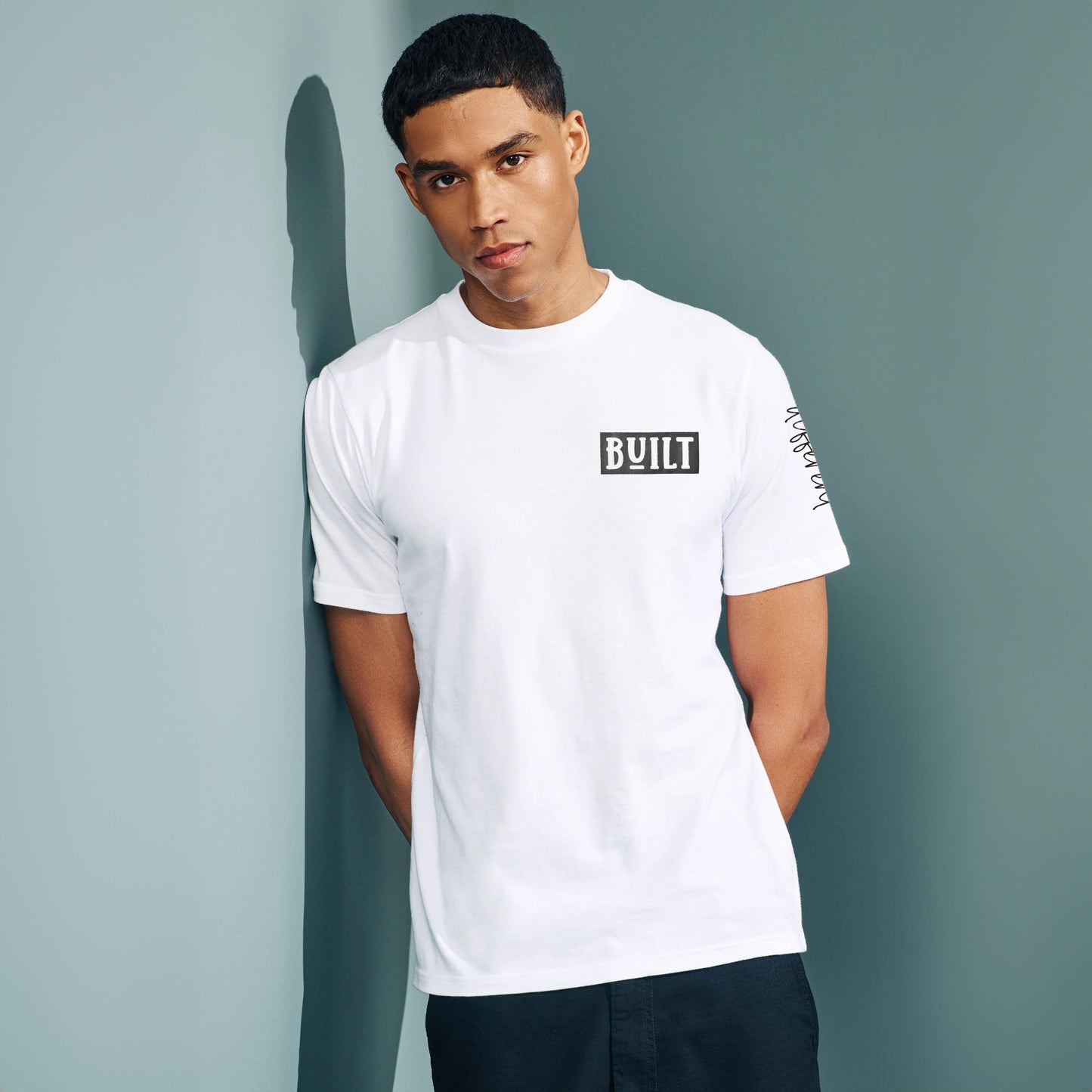Men's Built Printed Crew Neck Tee Shirt