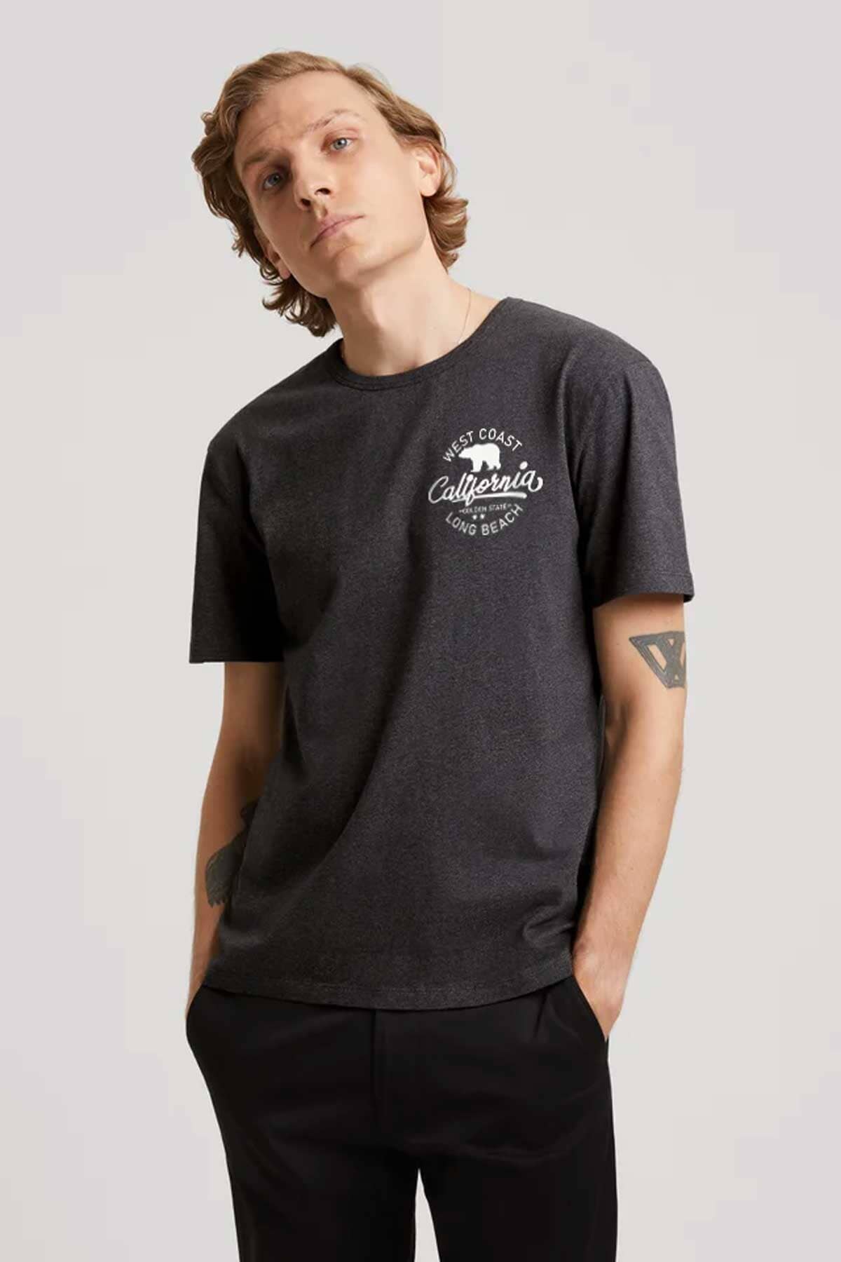 Polo Republica Men's West California Tee Shirt