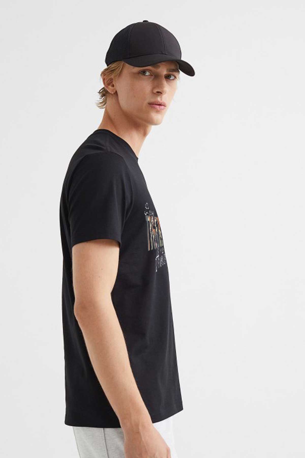 Polo Republica Men's Tiger Hunter Tee Shirt