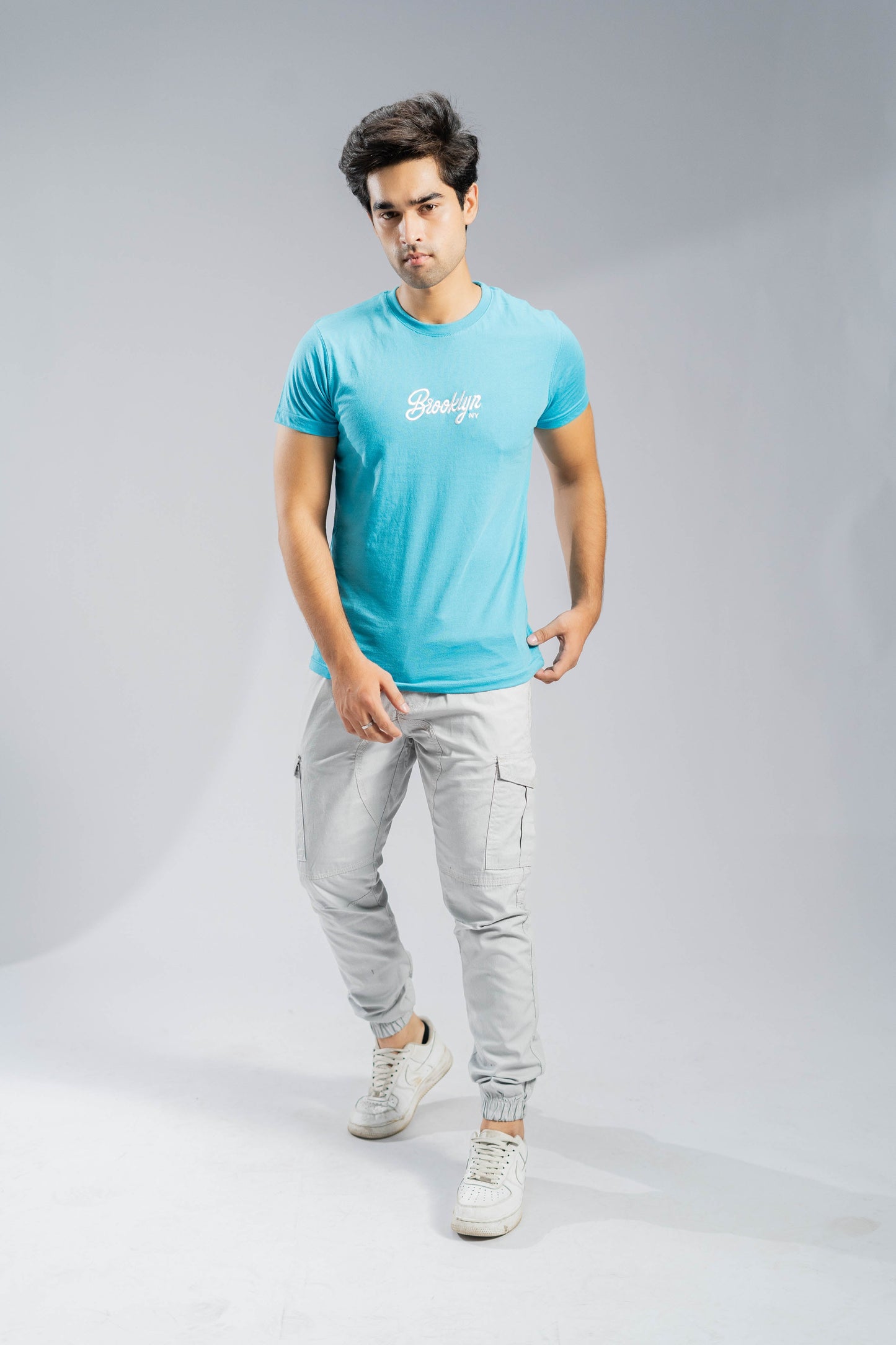 Polo Republica Men's Brooklyn NY Embroidered Crew Neck Tee Shirt