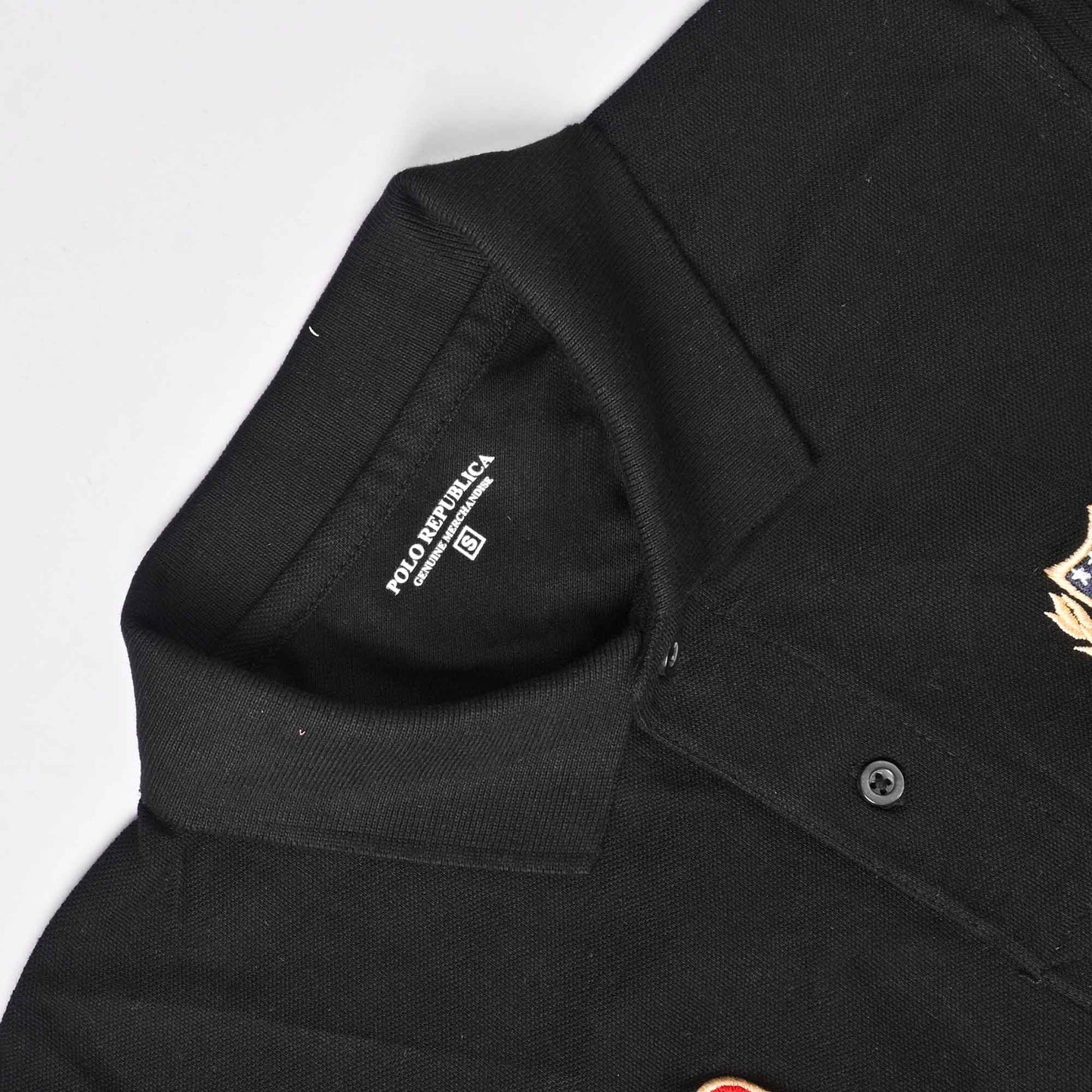 Polo Republica Men's USA Crest & 8 Embroidered Short Sleeve Polo Shirt