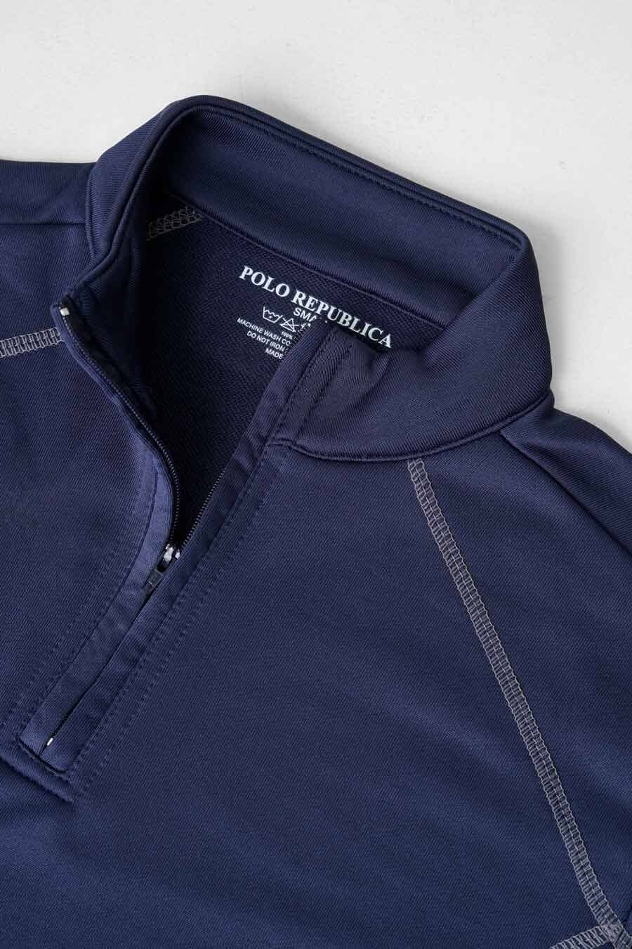 Polo Republica Men's Quarter Zipper Sweatshirt