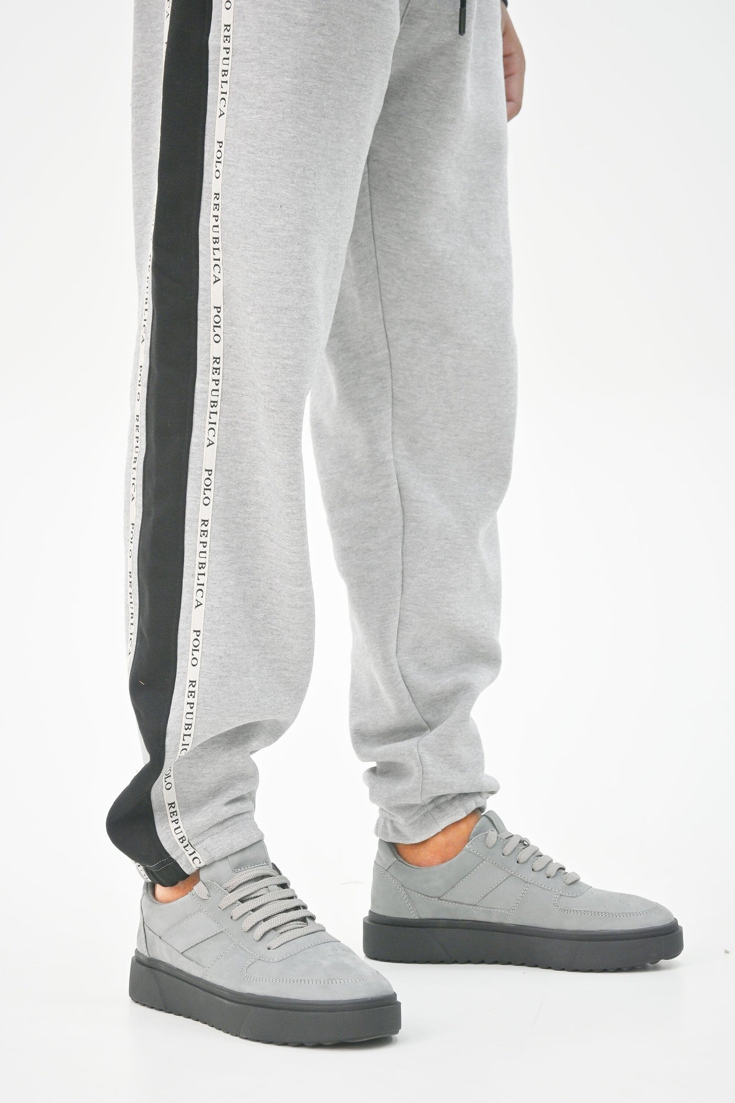 Polo Republica Men's Contrast Striped Fleece Sweatpants