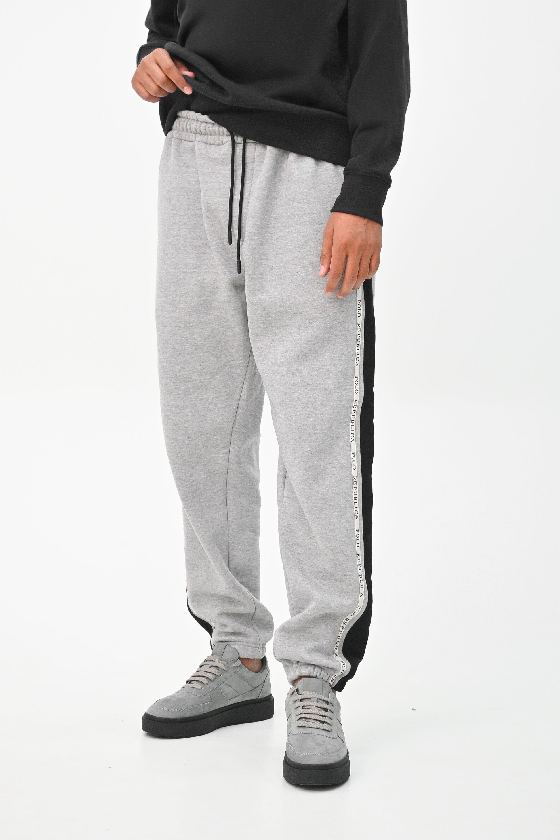 Polo Republica Men's Contrast Striped Fleece Sweatpants